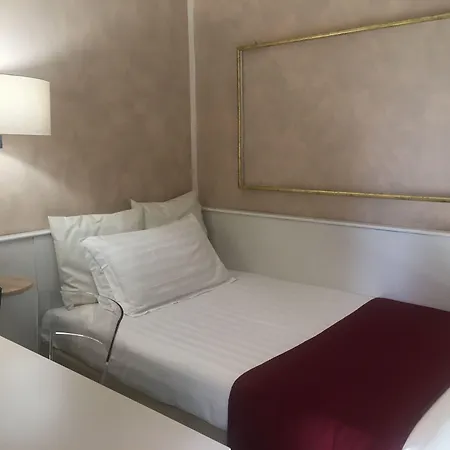 7motel - Settimotel 3* セッティモ・ミラネーゼ