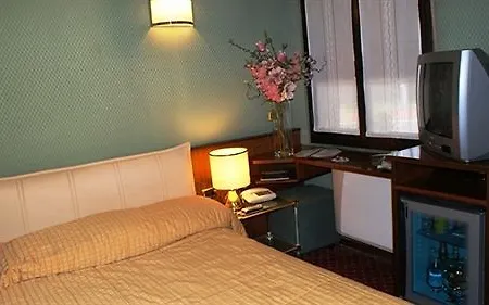 7motel - Settimotel ホテル 3*