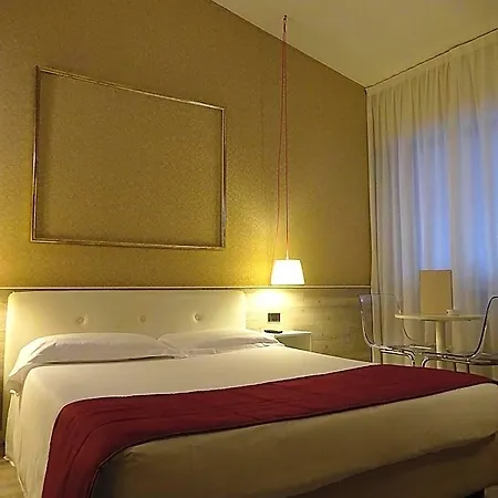 Hotel Settimotel 3*